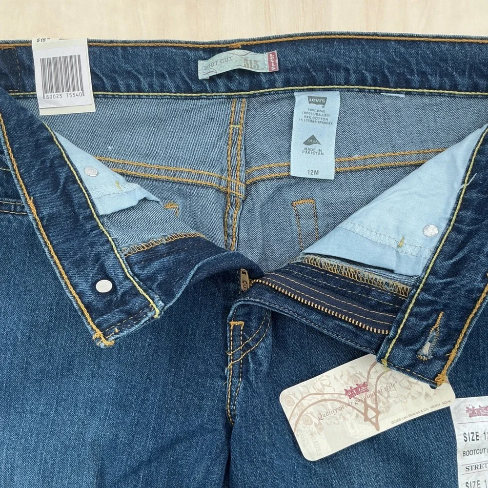 Levi's 515 Bootcut Jeans Womens 12M Blue Stretch Denim Y2K Dark Wash Cowgirl